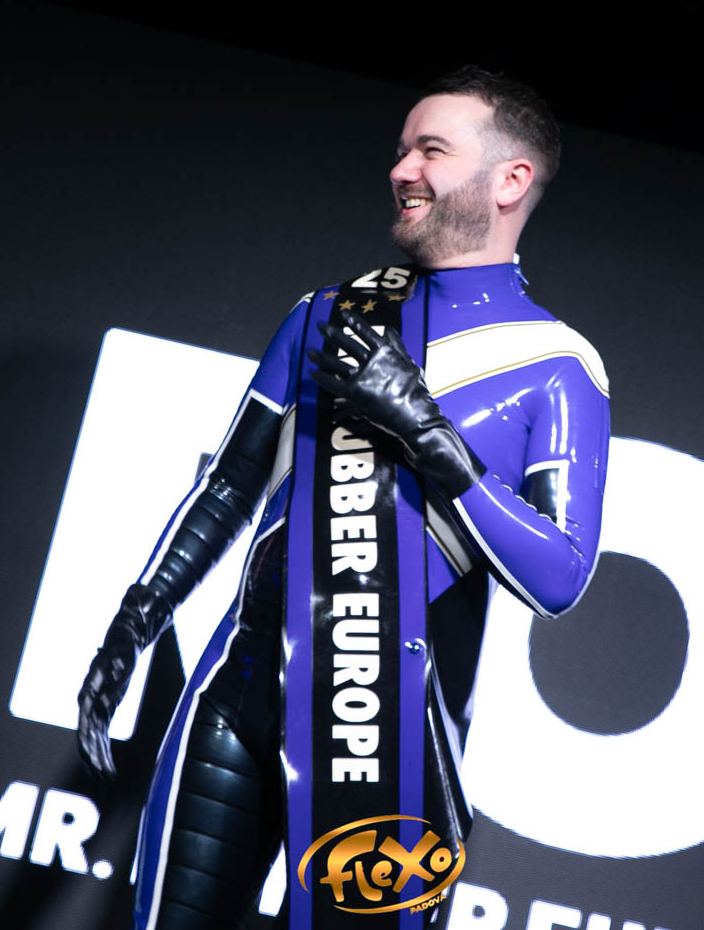 Rob Rubber Scot